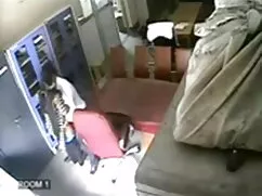 অবাস্তব ডাক্তারের গু ...