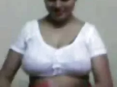 মেয়ে সমকামী, সুন্দর ...