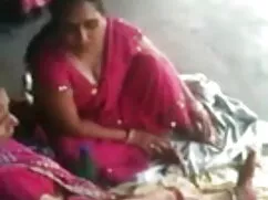 উভমুখি যৌনতার মেয়ে  ...