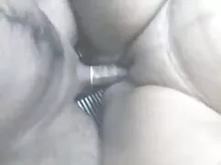 এক মহিলা বহু পুরুষ ব ...