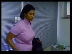 তার ইচ্ছা বাংলাদেশী  ...