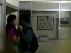 বড় সুন্দরী দেশি চোদ ...