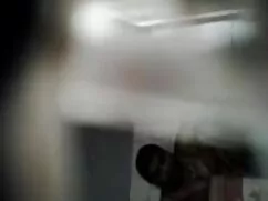 বাথরুম স্বর্ণকেশী স্ ...