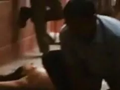 দুর্দশা, জোর করে চোদ ...