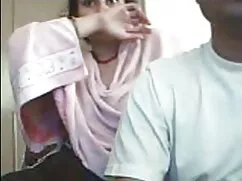 একটি সমুদ্র সৈকত বাং ...